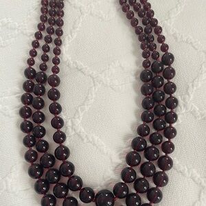 Talbots bead necklace, cranberry